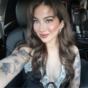 Meet Your Posher, Kate